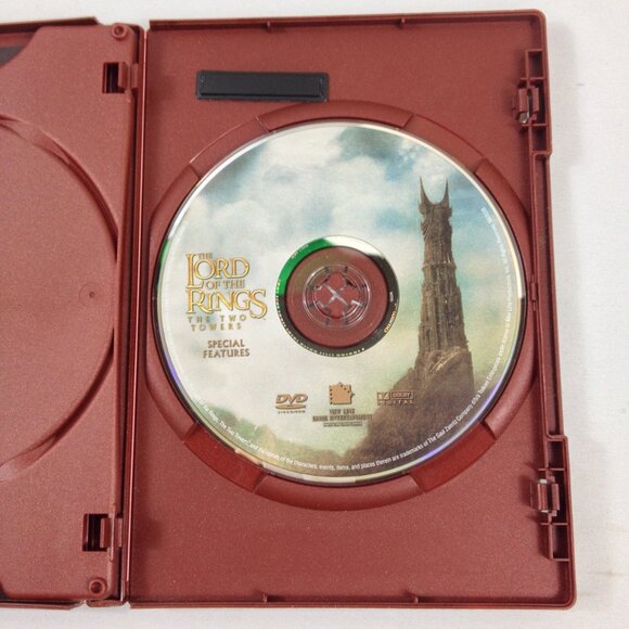 The Lord of the Rings - 2002 - The Two Towers - 2 Disc Set DVD - Used - Picture 4 of 4